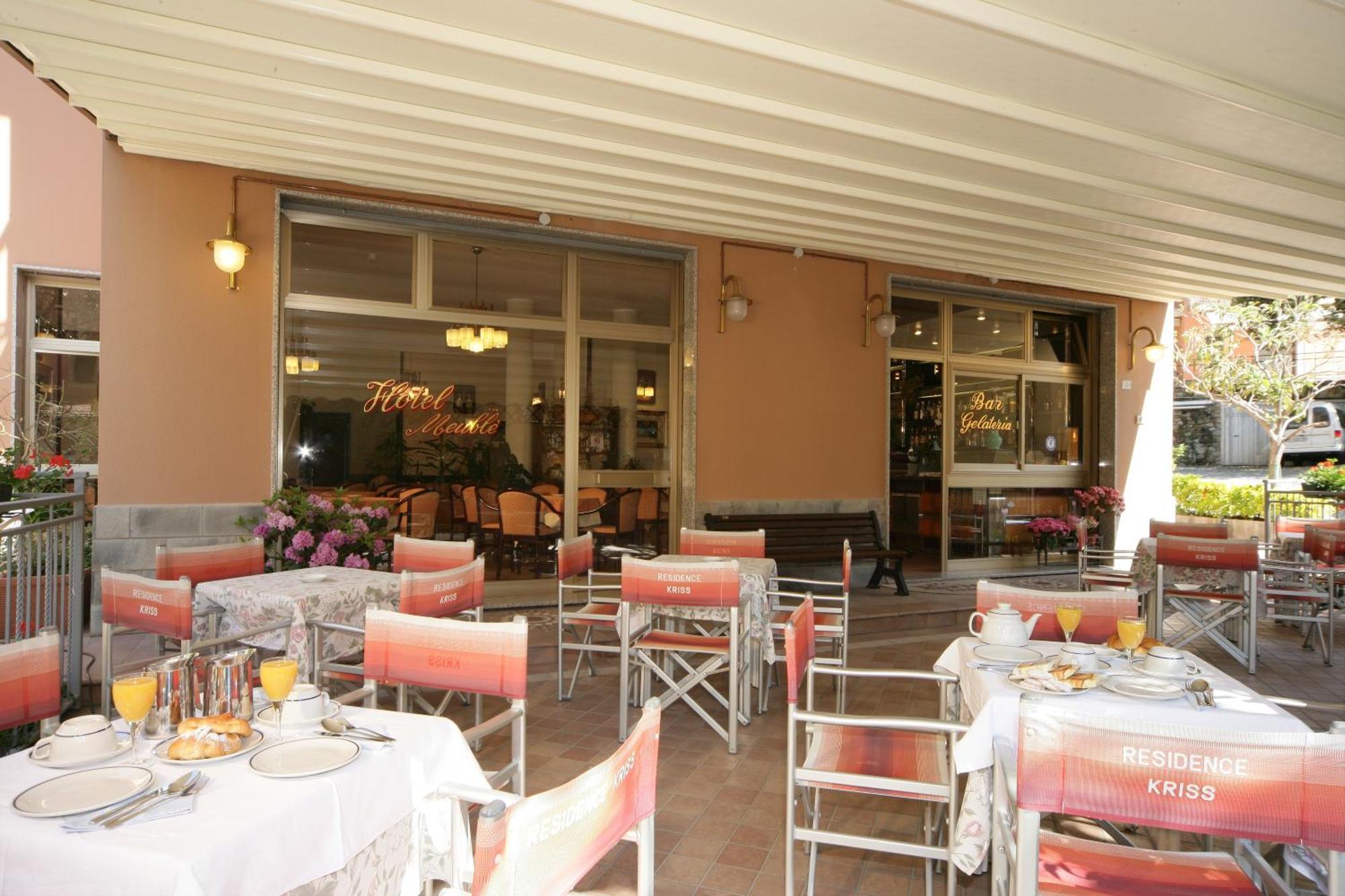 Residence Hotel Kriss Deiva Marina Ngoại thất bức ảnh