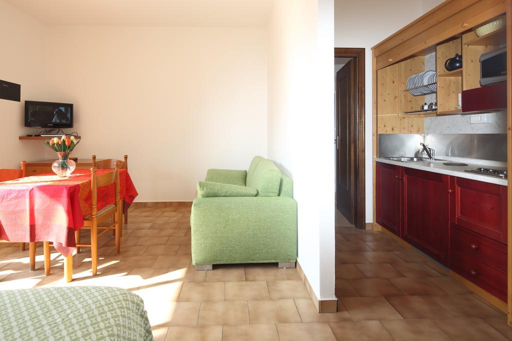 Residence Hotel Kriss Deiva Marina Ngoại thất bức ảnh
